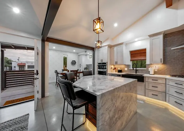 House And Casita, Total Of 4 Bedroom And 3 Ba, Sam Hughes