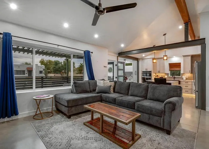 House And Casita, Total Of 4 Bedroom And 3 Ba, Sam Hughes