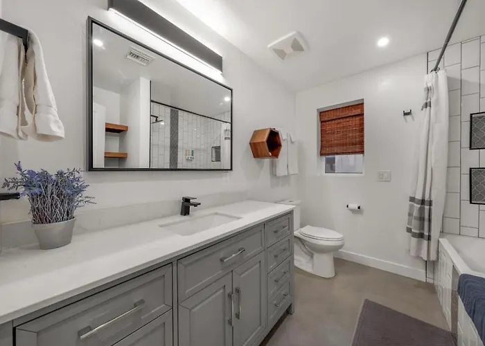 House And Casita, Total Of 4 Bedroom And 3 Ba, Sam Hughes * Tucson