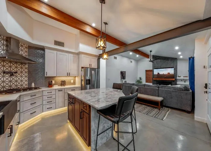 House And Casita, Total Of 4 Bedroom And 3 Ba, Sam Hughes